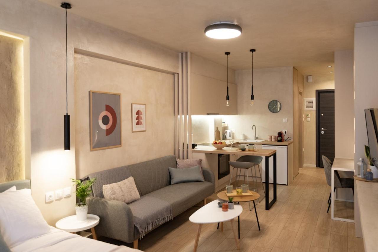 Apo-Zachari Elegant Apartment Larissa Exterior photo